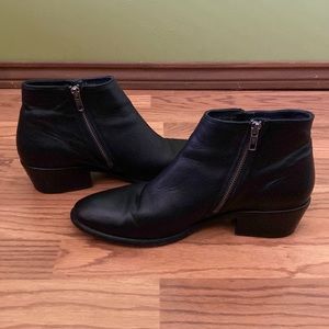 Frye ankle boots - women’s size 11